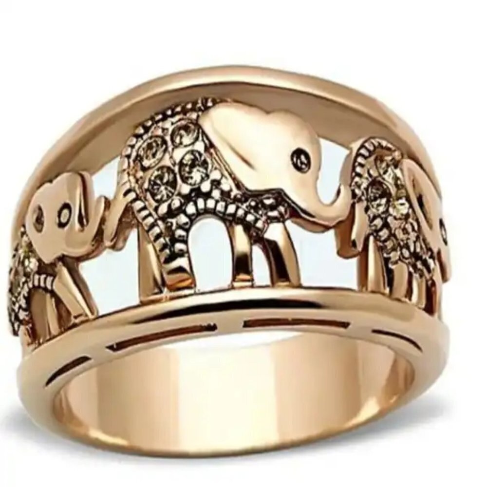Elephant Pattern Ring